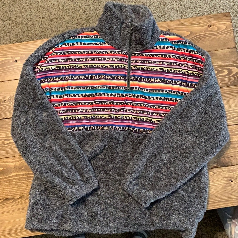 Sunshine and Rodeos soft pullover.